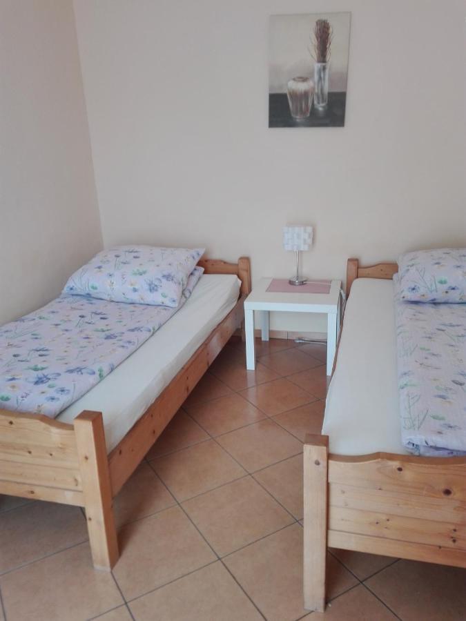 Relax U Janusza Hotell Kołobrzeg Exteriör bild