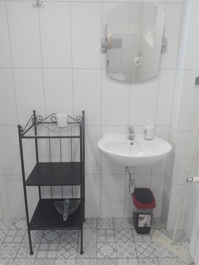 Relax U Janusza Hotell Kołobrzeg Exteriör bild