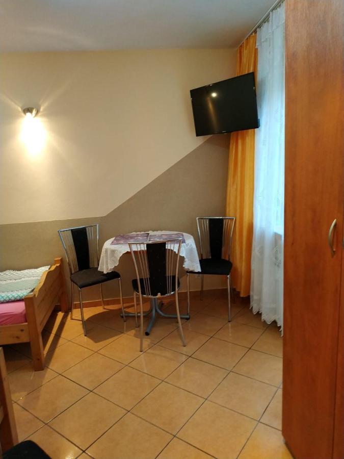 Relax U Janusza Hotell Kołobrzeg Exteriör bild