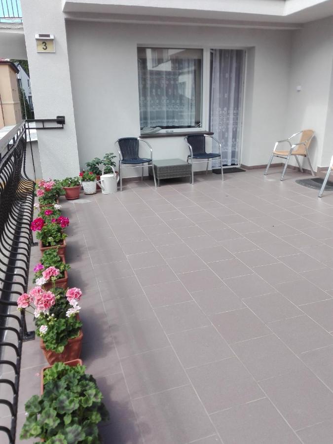 Relax U Janusza Hotell Kołobrzeg Exteriör bild