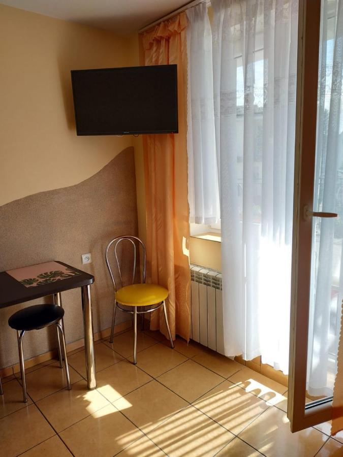 Relax U Janusza Hotell Kołobrzeg Exteriör bild